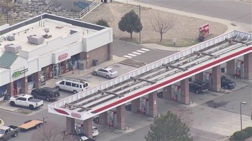 Teen injured in drive-by shooting at Aurora gas station