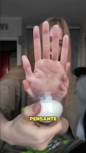 She wasn't expecting this gift from her boyfriend 😮🎁