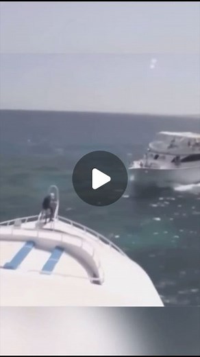 Royal Navy Yachtmaster - Coaching on Your Boat - Nationwide on Instagram: "The ColRegs apply to you on your boat. How well do you know them? Which other Navigation Rules were violated here and by which boat? Post your answer in the comments. : Roy Bros (YT) . . . . . . #boatfails #boatcrash #boatlife #boatinglife"