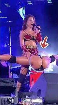 7 most embarrassing celebrity wardrobe malfunction 😱