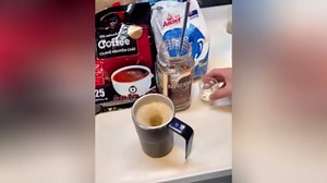 Automatic Magnetic Stirring Coffee Mug, 2026 Upgraded Rechargeable Electric Coffee Mug With a Built-in LED Thermometer, Perfect for Brewing Coffee, Milk, Cocoa, Etc, Home Office Travel Gift (White)