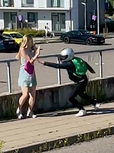 Which is worse: stealing or abandoning your woman in distress? | Pretty Makeup