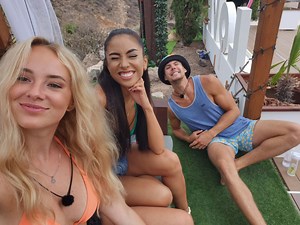 Fotky z mobilů srdíček odhaleny! Jak vypadají selfies z Love Islandu?