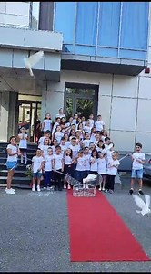 Copii de pretutindeni fiți buni, fiți harnici, fiți binecuvântați! Doresc succes tuturor copiilor. Răbdare și înțelepciune cadrelor didactice și părinților! După cum spuneam cândva, rămân la aceeași idee ca cea mai mare investiție a părinților ca dragoste, timp, atenție și rabdare, trebuie să fie în copii. Mulțumim Happy Kids Academy pentru modul în care ne-ați întâmpinat! Marinela Racareanu | Marinela Racareanu Official