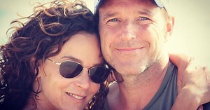 Jennifer Grey and Clark Gregg announce they're divorcing after 19 years of marriage