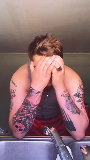 We’ve all been there#foryou #mizfitcrew #bullymeboys #mizfitfireman #zankuchallenge #lukecombs