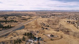 Aerial View Suburban Open Space Park: vídeo stock (100% livre de direitos) 22973119 | Shutterstock