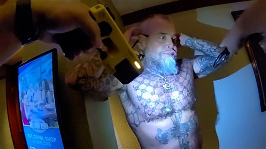 Powerball jackpot winner tackled, tased after kicking Florida deputy