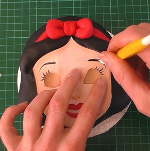 Cartoon characters turned into cakes!🍰 | MetDaan Fashion