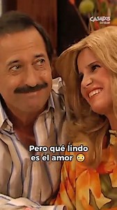 16K views · 1.4K reactions | Después de tantas declaraciones de amor, estamos todos re emocionados con las ganas de casarnos, ¡qué lindos son ustedes, Pepito y Moni!  Reviví lo mejor de Casados con Hijos todos los sábados a las 19hs. por Telefe #CasadosConHijos #GuillermoFrancella #FlorenciaPeña #Amor #DeclaracionDeAmor #Casados | Casados Con Hijos - Argentina | Facebook