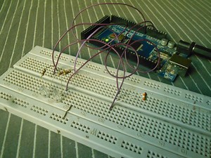An Arduino-Controlled Light Sensor - Projects