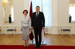 Āboltiņa pārliecināta par savām spējām tikt galā ar vēstnieces pienākumiem