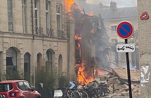 À Paris, violente explosion de gaz dans le 5e arrondissement - Elle