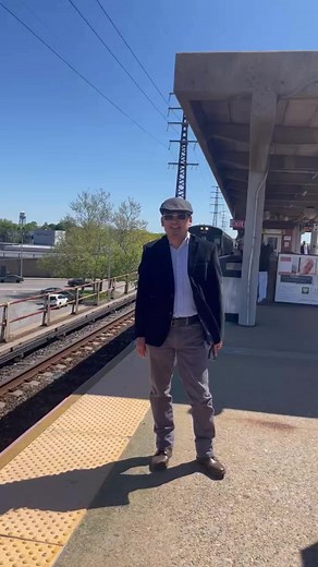 #roar#haillionofjudah#lirr#manhattanny | Carmelo Lopez