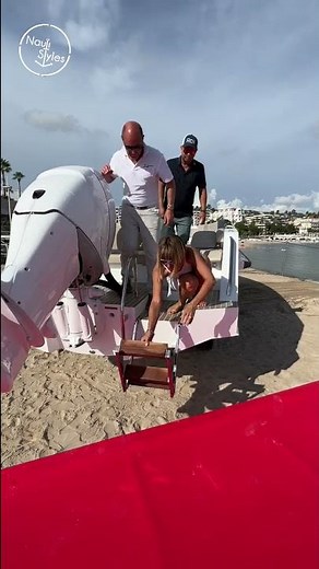 James Bond Next Boat 🤯🤩😈 ‪@IguanayachtsOfficial‬