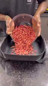 ELECTRIC FRYING PAN KUBWA ZURI 65,000 0796697205 0716637122 TUNAPATIKANA KKO AGGREY NA SIKUKUU KARIBU NA NCBA BANK JENGO JIPYA..OPPOSITE NA JENGO LA CCM MTEJA KWETU NI MFALME | Vyombo Home Store