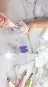 🌸 i saw some hot pink peonies the other day! What colors have you seen? #peony #buttercreamflower #piping #tutorial #BVIRAL | Off The Menu