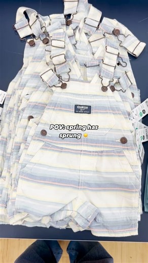 1K views | Spring is in full swing ☔️ | Philadelphia Premium Outlets | Facebook