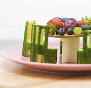 14K views · 79 reactions | Creative ways to cut fruits and vegetables in a special shape | 5-Minute Crafts Teens | Facebook