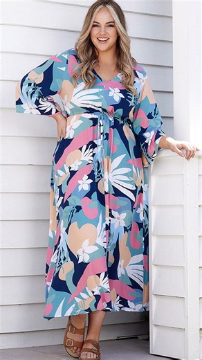 Elevate your date night game and feel amazing in this dress. 👉 boxhill.link/beemaddison-fbr 💕 #WearBoxHill #nzfashion | Boxhill