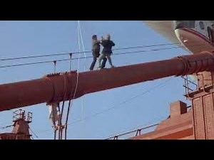 A View To A Kill golden Gate Bridge Fight