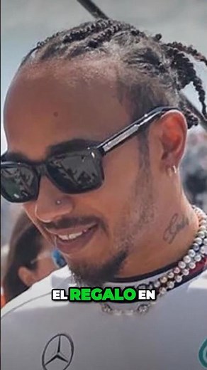 Lewis Hamilton Surprises Shakira and Their Children with a Unique Gift 😱 #shakira #milanysasha #l...