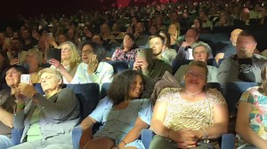 Marina Kaye interprète son tube « Homeless » ! 🎤 #HorizonVIPLive | Horizon