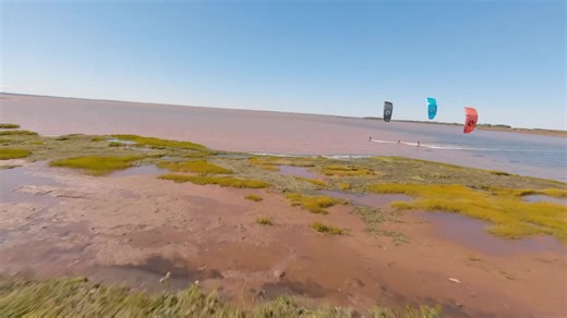 The session saving #Contra kite - a must in your kite quiver! #SessionSaver | Cabrinha