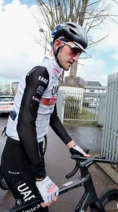 Rattles, shaking, and dust. This is the Paris-Roubaix symphony until we reach the Roubaix Velodrome, where the crowd's shouts and cheers welcome the best cyclists, those who survived the Hell of the North. UAE Team Emirates riders kinda love it. 📹 The Peloton Brief #Colnago #V4Rs #ColnagoV4Rs #ParisRoubaix #cycling #recon | Colnago