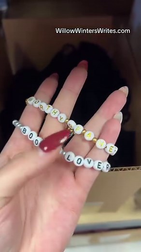 10K views · 1.8K reactions | I love doing these mystery book boxes with romance novels  | Willow Winters | Facebook