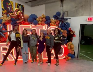 Even though I could only stay a second in between shows, the SEC Black Alumni Mixer at For The Culture Brewing was so fun! You already know who I’m reppin’. 🐯 Thanks to my Mizzou classmate and friend Erika for the invite. 💛🖤💛🖤 | ABC13-Erica Simon