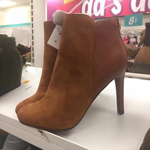 New school year, new shoe savings! | dd's DISCOUNTS