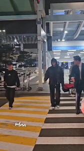 #JungHaeIn at the Incheon Airport going to Manila for his 4th Fanmeeting #OurTimeMNL on Dec 21, 2024 | OppAcademy