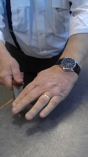 How to sharpen your knife with a diamond stone