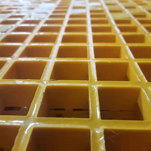 [Hot Item] Corrosion Resistant FRP Plastic Flooring Grates Colorful Walkway Molded Fiberglass Plastic FRP Grating