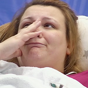 73K views · 906 reactions | First time parents Emily and Nathan excitedly await the birth of their unplanned child but the baby is not delivering the way it should. #OneBornEveryMinute | One Born Every Minute | Facebook