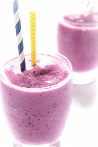 Strawberry Ginger Smoothie - The Lemon Bowl