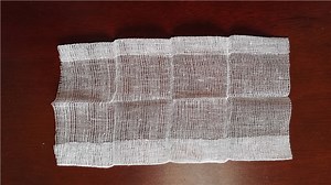 [Hot Item] Medical 100% Cotton Sterile Gauze
