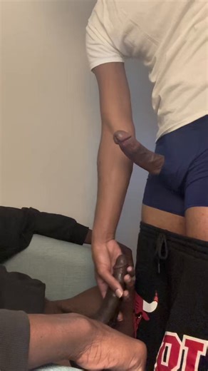 RT @astr0ace: Bruh hmu after football practice and said he was tryna take me thru there, take me thru there 😈 DID! 🥷🏿🏈🤤