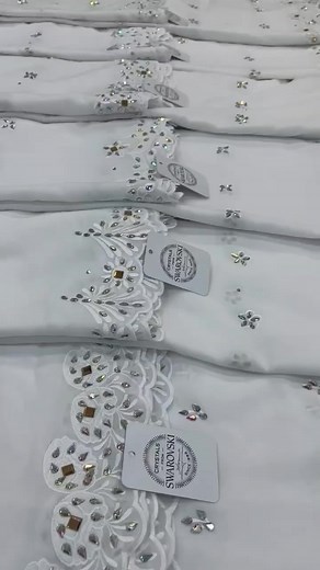 11 reactions | Boubou chic dispo à 100.000 commandez sur Whatsap | O Plaisir des Femmes | Facebook