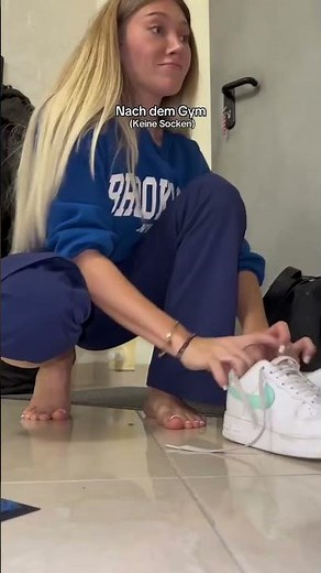 Mistress Feet Worship | Smelly Feet | Tickle Feet | Lesbian Feet Beautiful Soles Up Close