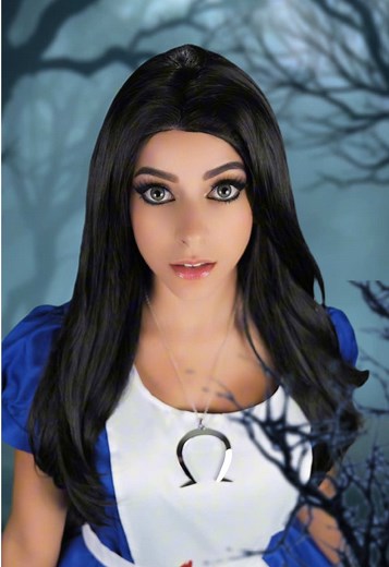 Stunning Alice Madness Returns Cosplay Transformation
