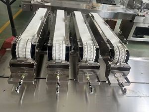 [Hot Item] Customized Automatic Flow Wrapper Biscuit Stick Counting Pillow Packaging Machinery