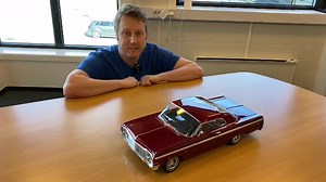 10K views · 83 reactions | Redcat SixtyFour Hopper Lowrider endelig på lager! https://www.elefun.no/p/search.aspx?q=sixtyfour Litt for mange knapper og stikker for Roger, men øving gjer meister  | Elefun | Facebook