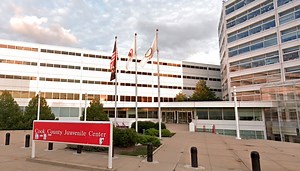 2 more detainees, employee at Cook County Juvenile detention center test positive for COVID-19