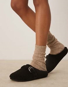 ASOS DESIGN Zanders buckle detail clog slippers in black teddy | ASOS