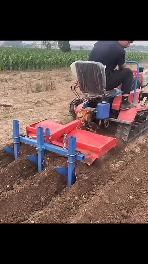 184K views · 1.3K reactions | If farming is this easy, it would be nice to just farm.#plough #plowing #plow #machine #farming #agriculture #technology #mini #singleplow #viralshorts #trendingreels #goodvibesreels #vegetables #knowledge #agriculture #rice #viralreels #agricultura #trend #fyp #MAGSASAKA #technology #farmer #farming | Philippines Filter King Mini Hand tractor | Facebook