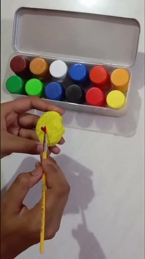 #cute painting on stone with painting colour 😍🎨✨🎀🌟#drawing
