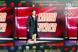 5K views · 92 reactions | Emma Weber appreciation post ✌ #gohoos | Virginia Swimming and Diving | Facebook