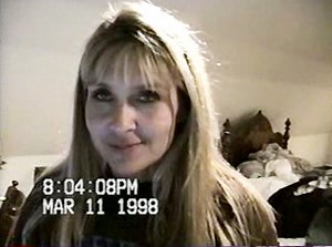 Wife drinks hot yellow piss from husband